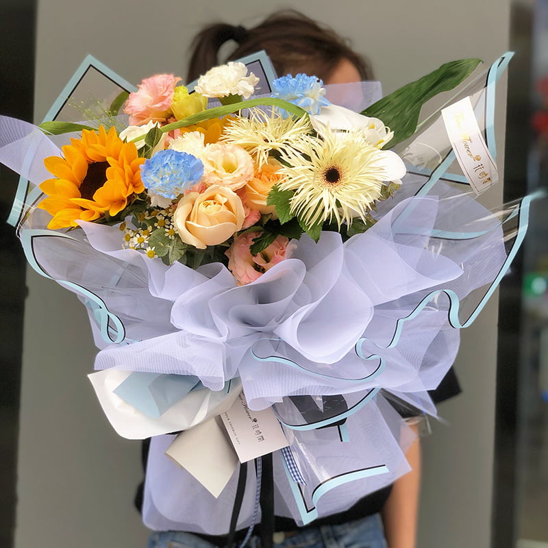 کاغذ بسته بندی گل یون مات نقره ای نیمه شفاف با لبه نقره ای